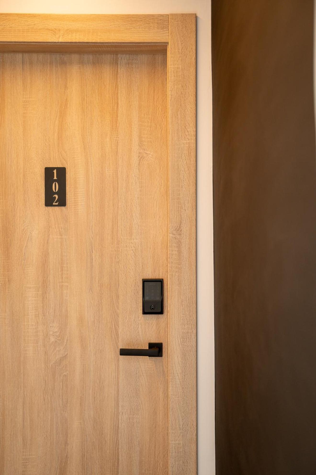 Incorsο - Smart Luxury Stay - Athens Airport - 24Hr Passcode Check In Markópoulon Exteriör bild