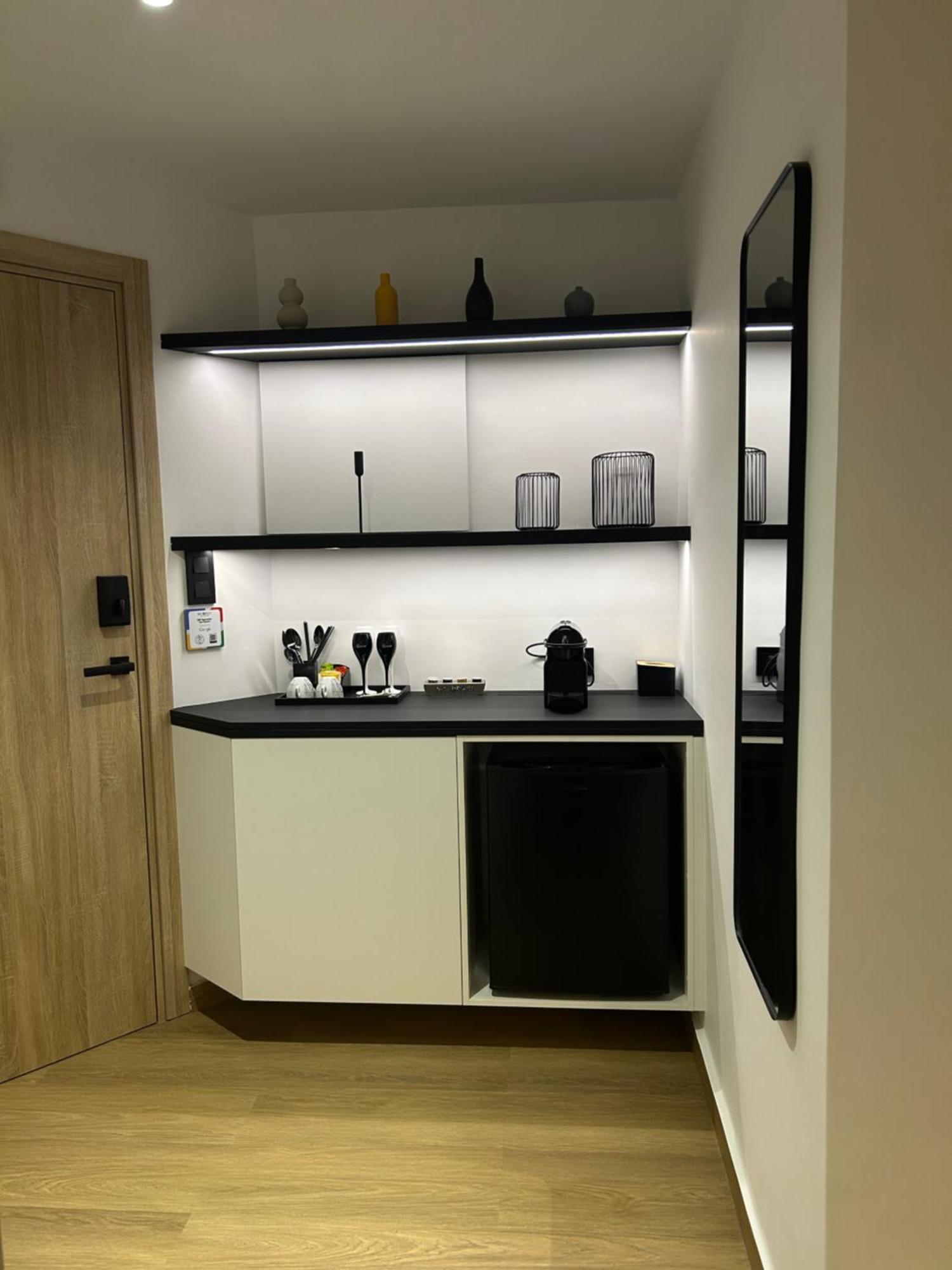 Incorsο - Smart Luxury Stay - Athens Airport - 24Hr Passcode Check In Markópoulon Exteriör bild
